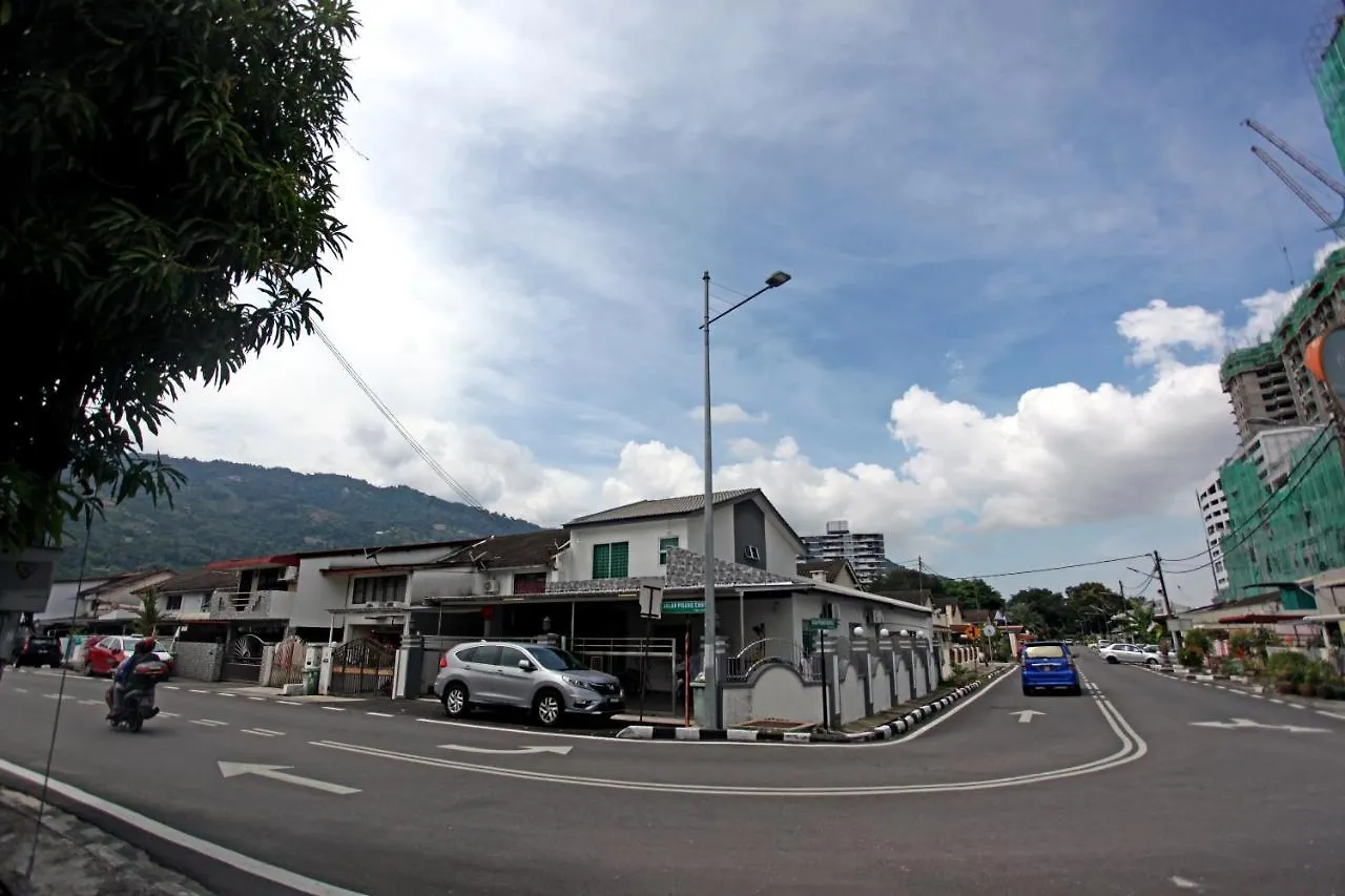 Cozy Suite For 2-6 Pax Near Kek Lok Si, Penang Hill, Sunshine Central 亚依淡 0*,